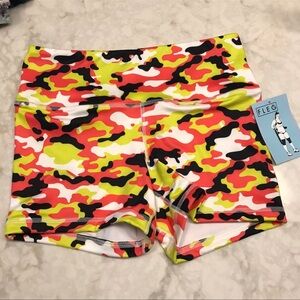 Fleo PHR Lolli Camo print crossfit shorts, medium, NWT